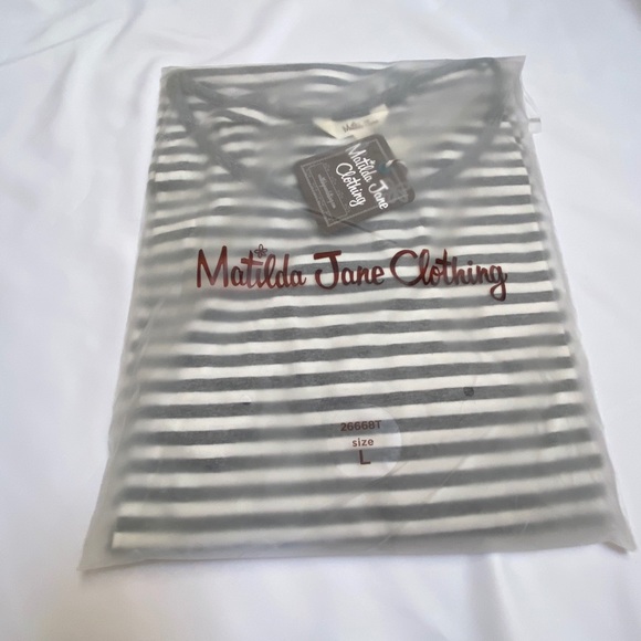 Matilda Jane First In Line Long Sleeve Top L NWT - Picture 3 of 4